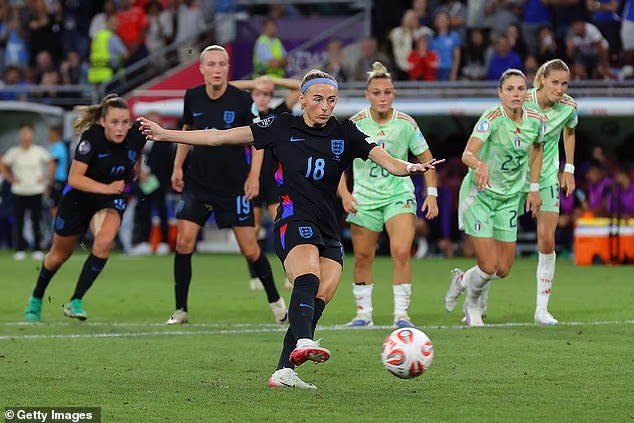 The Lionesses Team On The Go For Goal Euro Semi Final Match2025 Photocredit Getty Image