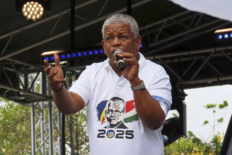 Seychelles President Wavel Ramakalawan Campaigning For Re Election In The Countrys Capital Few Days Before The Election Day