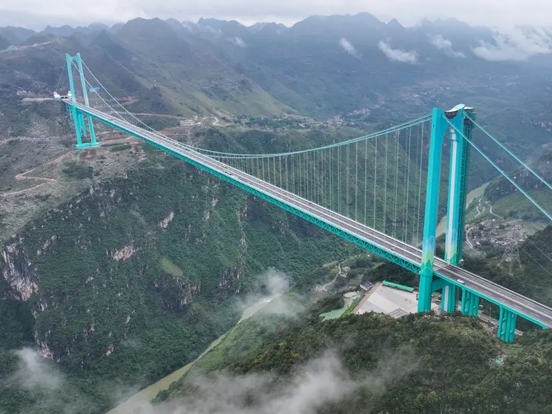 World Tallest Bridge Constructed In China