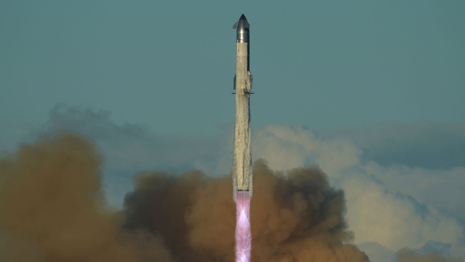 11th Test Flight Of A Starship