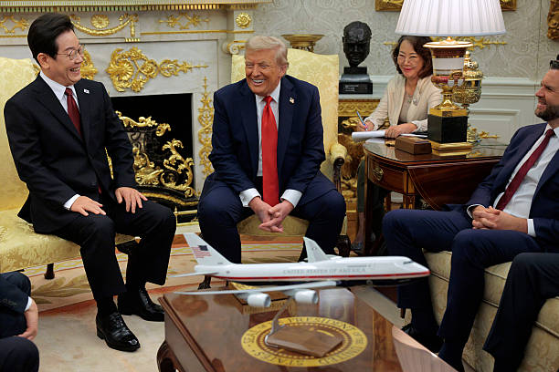 President Trump And His South Korean Counterpart Webp