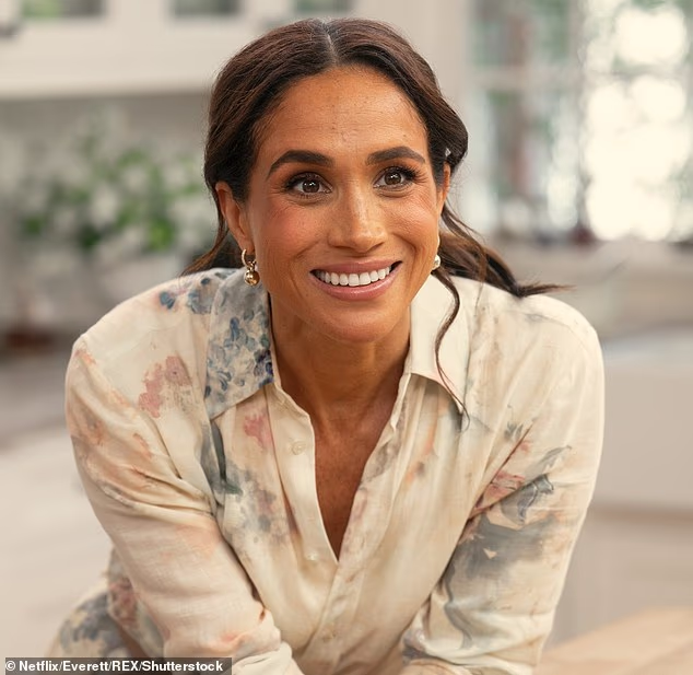 Meghan Markle In A Glamorous Photo Portrait Appearance Webp