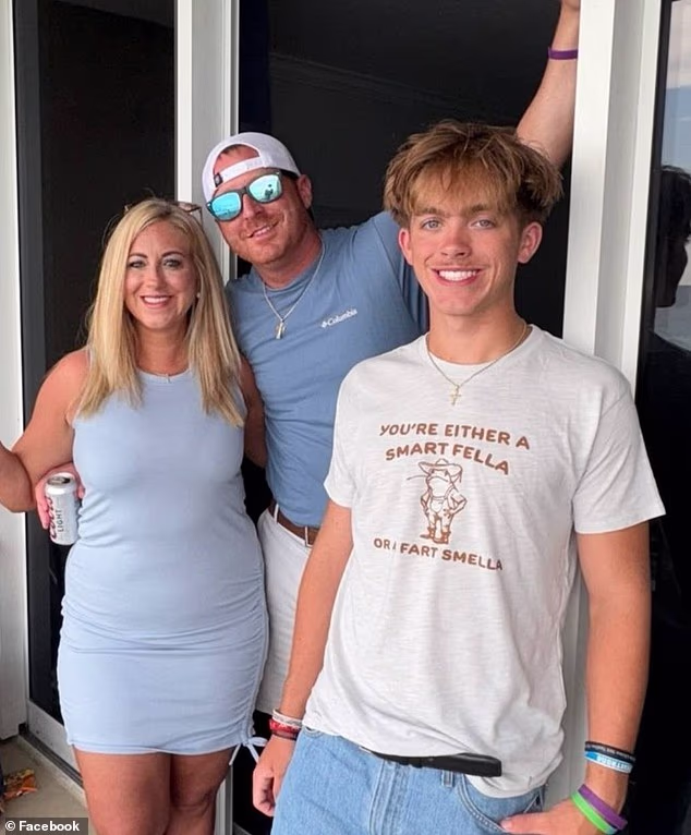 Family Picture Where The Victim Posed With His Parents