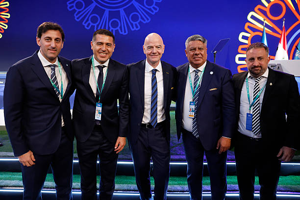Fifa President And His Officials Webp